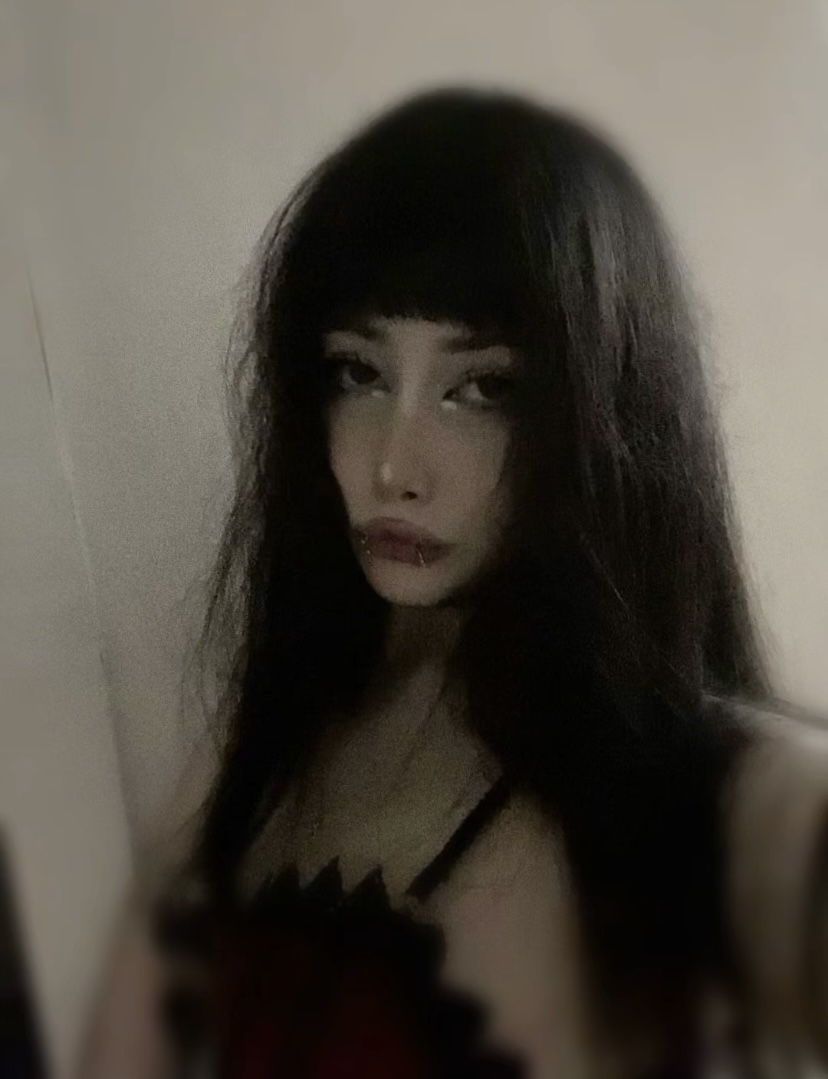 Полина