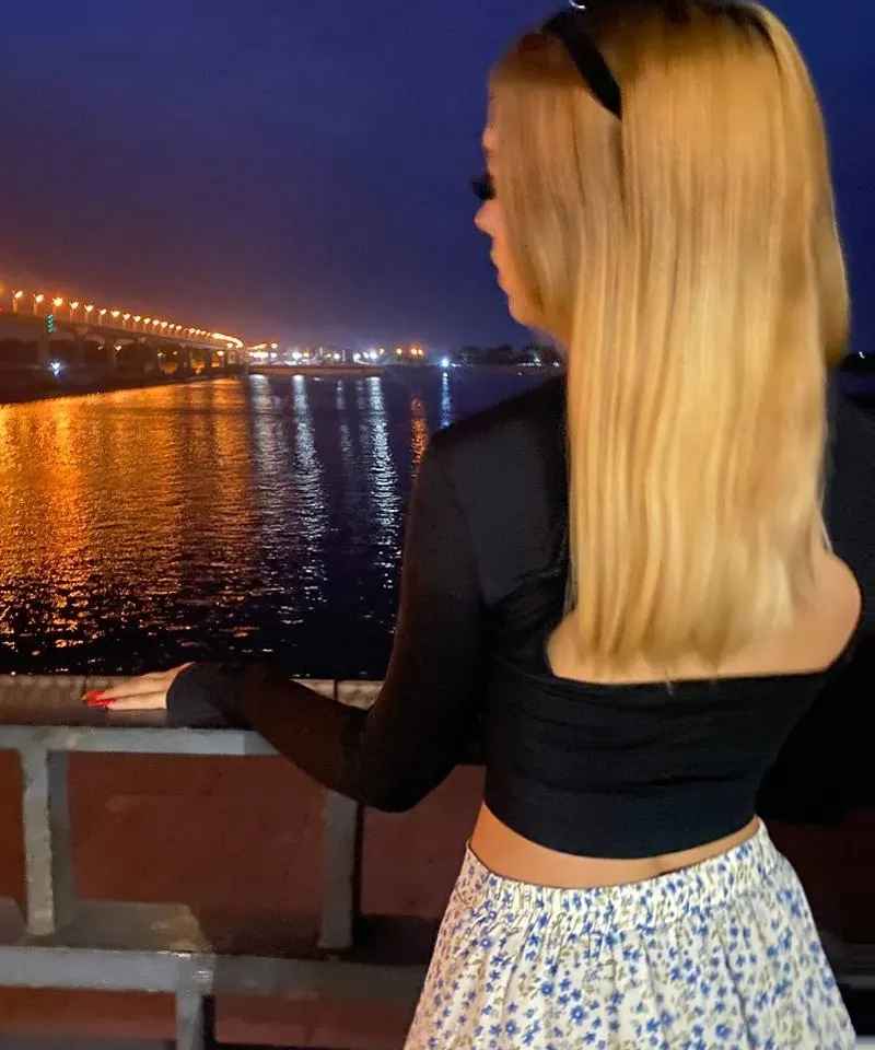 Ева